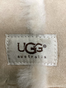 UGG Camel Purse