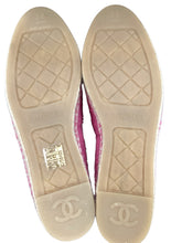 Load image into Gallery viewer, CHANEL Size 8 Pink Shoes