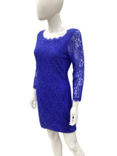 Load image into Gallery viewer, Diane Von Furstenberg Size 10 Blue Dress