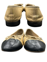 Load image into Gallery viewer, CHANEL Size 9.5 Black &amp; Beige Shoes