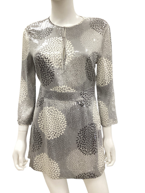 tory burch Size 8 Grey Top