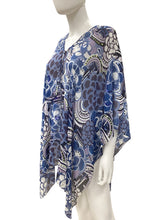 Load image into Gallery viewer, St John Size one size Blue Print Poncho