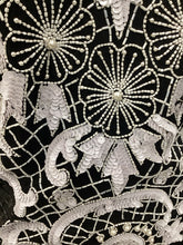 Load image into Gallery viewer, Size Small Black &amp; White Dress
