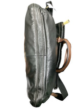 Load image into Gallery viewer, fossil Brown &amp; Black Purse