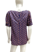Load image into Gallery viewer, Lilly Pulitzer Size 6 Navy Print Top