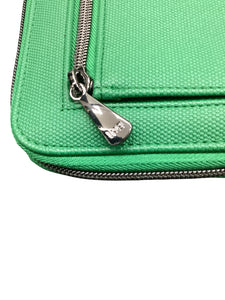 LUG Green Purse