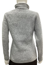 Load image into Gallery viewer, Patagonia Size Small Grey Sweater