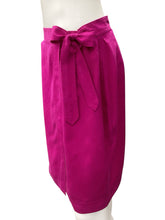 Load image into Gallery viewer, emanual ungaro Size Large fuscia Skirt