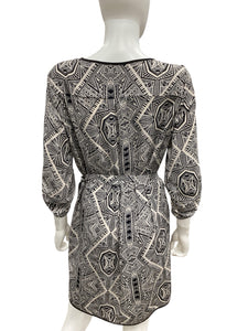 skies are blue Size Medium Black & Beige Dress