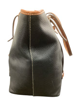 Load image into Gallery viewer, dooney &amp; bourke Black Purse