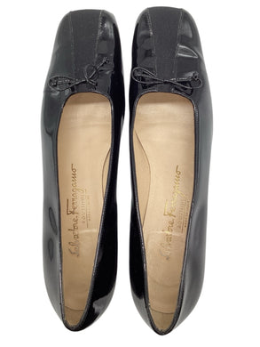 Ferragamo Size 9 Narrow Black Shoes