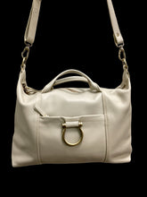 Load image into Gallery viewer, SAPAHN BONE Purse
