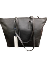 Load image into Gallery viewer, dooney &amp; bourke Black Purse