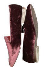 Load image into Gallery viewer, Ralph Lauren Size 7.5 Burgundy Shoes
