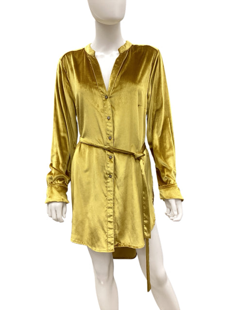 maeve Size 14 Gold Top