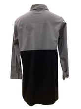 Load image into Gallery viewer, Comfy USA Size Small Grey &amp; Black Top