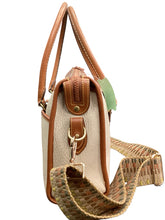 Load image into Gallery viewer, dooney &amp; bourke Purse