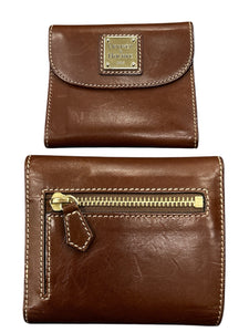 dooney & bourke Honey Wallet