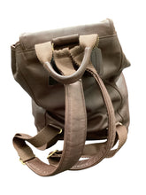 Load image into Gallery viewer, Coach Brown Purse