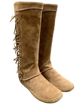 Load image into Gallery viewer, UGG Size 8 Camel Boots