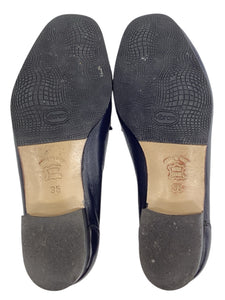 GUCCI Navy Size 6 Shoes