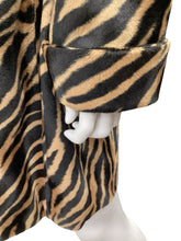 Load image into Gallery viewer, CACHE Size Small Animal Print Coat