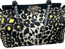 Load image into Gallery viewer, valentino Purse