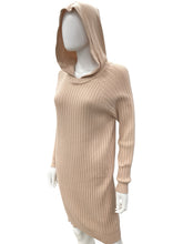 Load image into Gallery viewer, anthropologie Size Medium tan Sweater