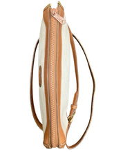 Load image into Gallery viewer, dooney &amp; bourke White Purse