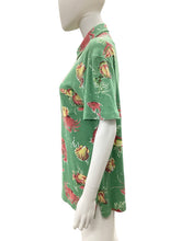 Load image into Gallery viewer, POLO Ralph Lauren Size Medium Green/Colors Top