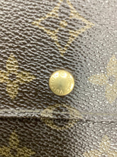 Load image into Gallery viewer, Louis Vuitton Brown Purse