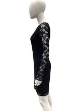 Load image into Gallery viewer, Dian Von Furstenberg Size 4 Black Dress