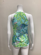 Load image into Gallery viewer, Lilly Pulitzer Size xs Multi-Color Top