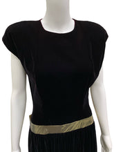 Load image into Gallery viewer, Maggy Boutique Size S/M Black Dress