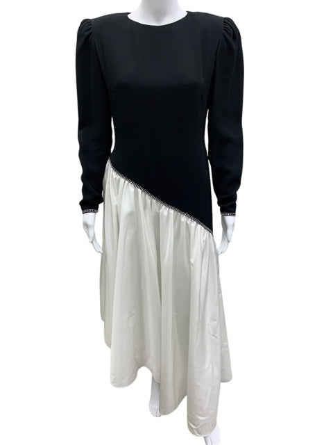 Tally Boutique Size Medium Black & White Dress