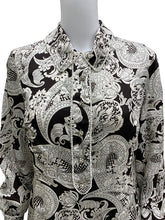 Load image into Gallery viewer, Vintage Size S/M Black &amp; White Dress