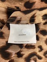 Load image into Gallery viewer, tory burch Size 4 Animal Print Top