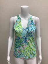 Load image into Gallery viewer, Lilly Pulitzer Size xs Multi-Color Top