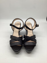 Load image into Gallery viewer, Coach Size 9.5 Black Shoes