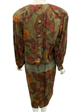 Load image into Gallery viewer, ST.Gillian Size Large Green Print Dress